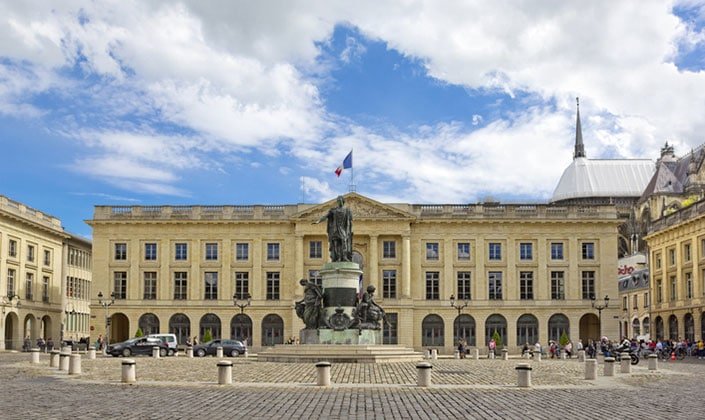 Place Royal Reims