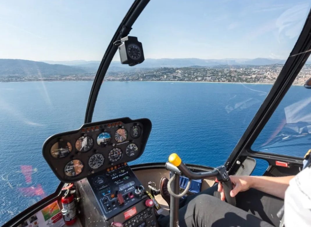 Pilotage Hélicoptère à Cannes 