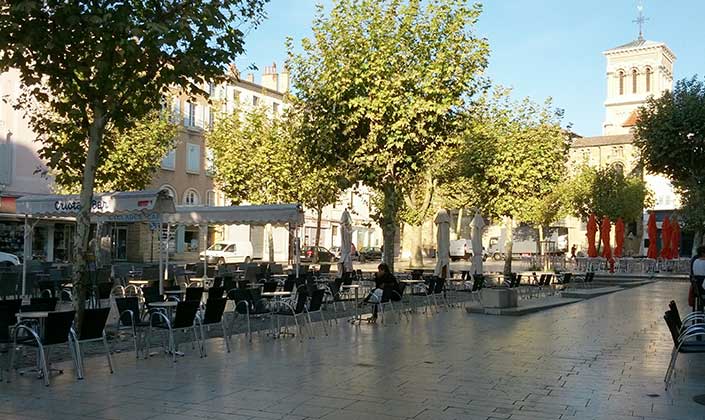 Place Des Clercs Valence
