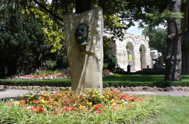 Jardin Ete Arles 