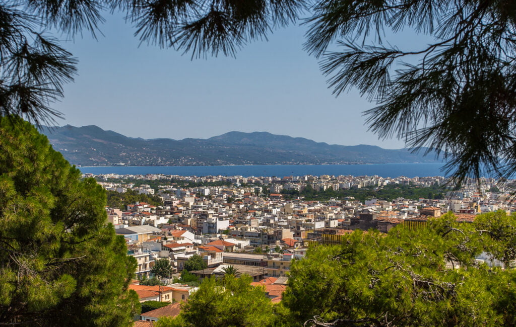 Vue sur la ville de Kalamata, Péloponnèse, Grèce