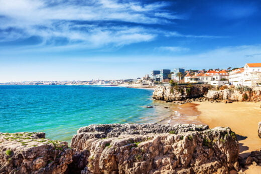 Cascais (Portugal), paysage magnifique, vue sur la mer et la ville