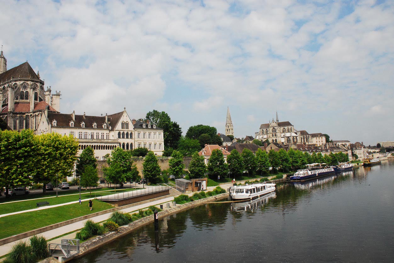 Les quais de l’Yonne