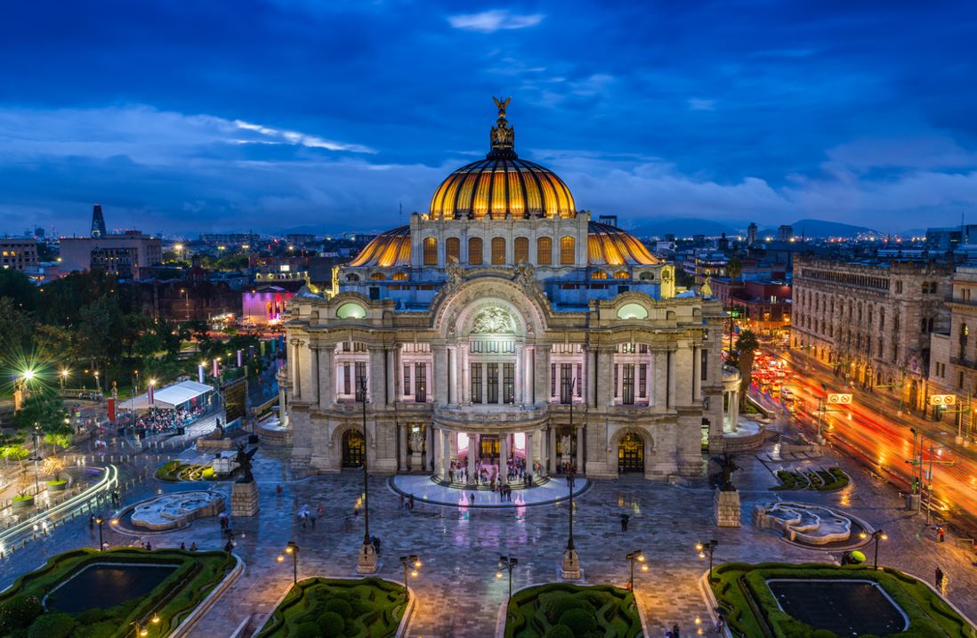 Palacio De Bellas Artes Mexico