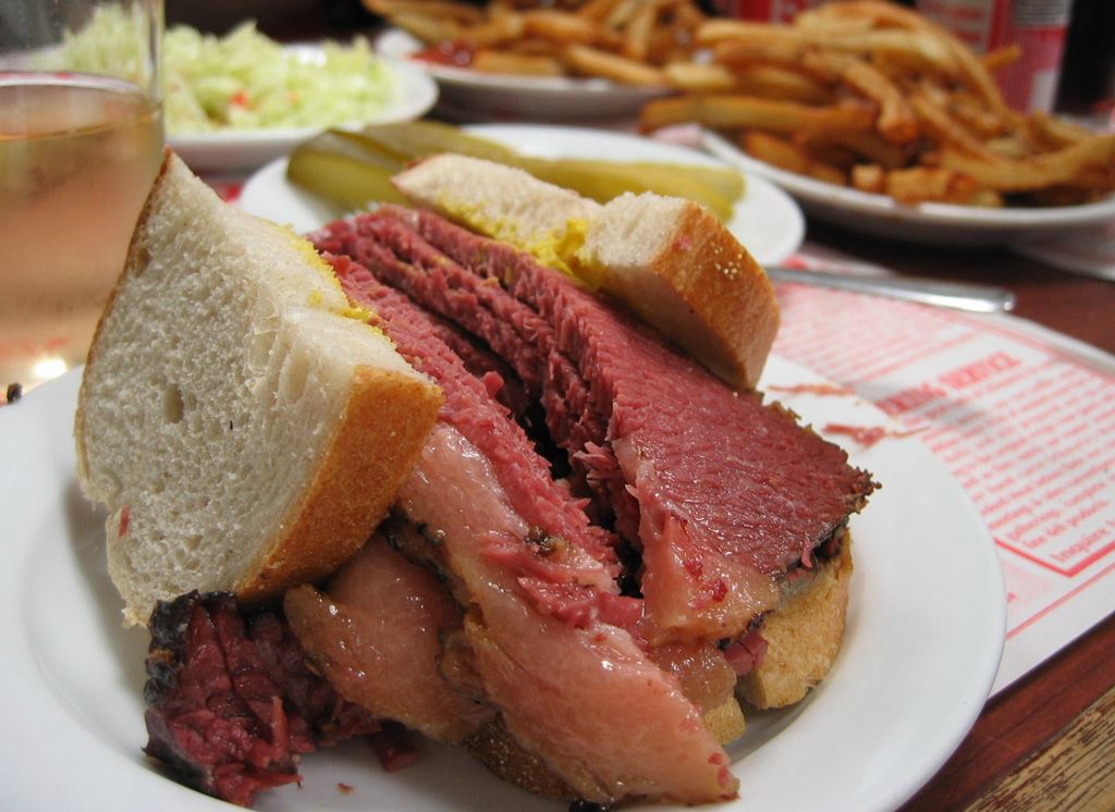Le Smoked Meat Montreal