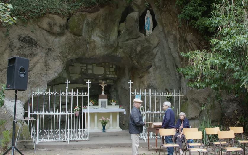 Grotte Notre Dame De Lourdes Nantes