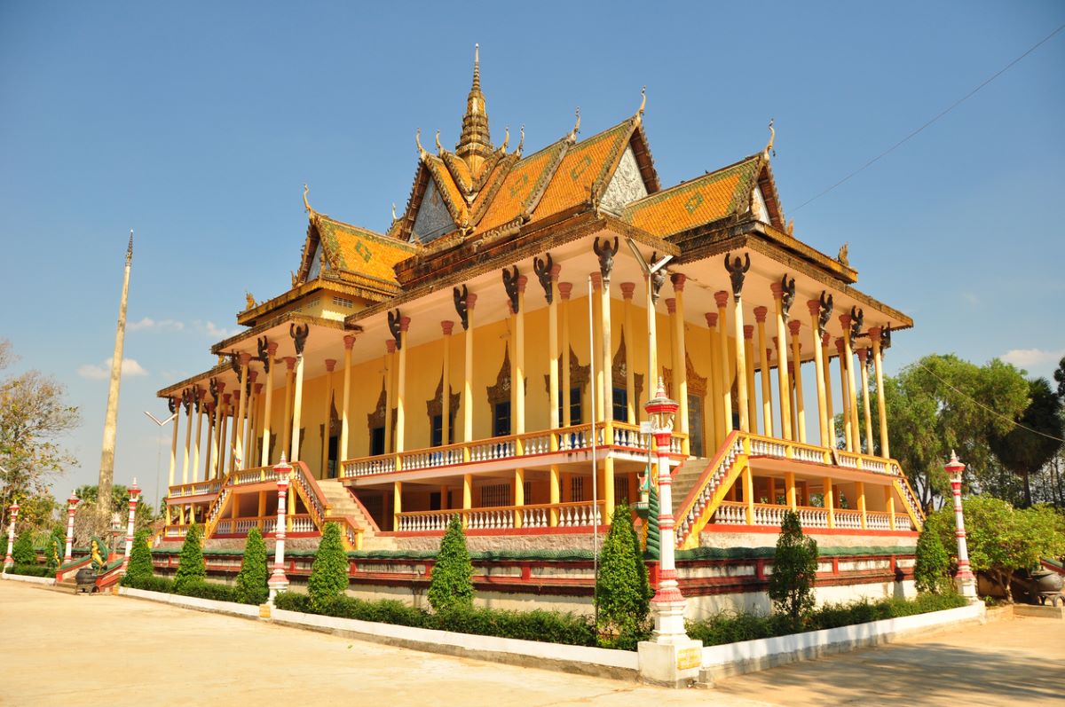 Kratie Temple Phnom Sambok